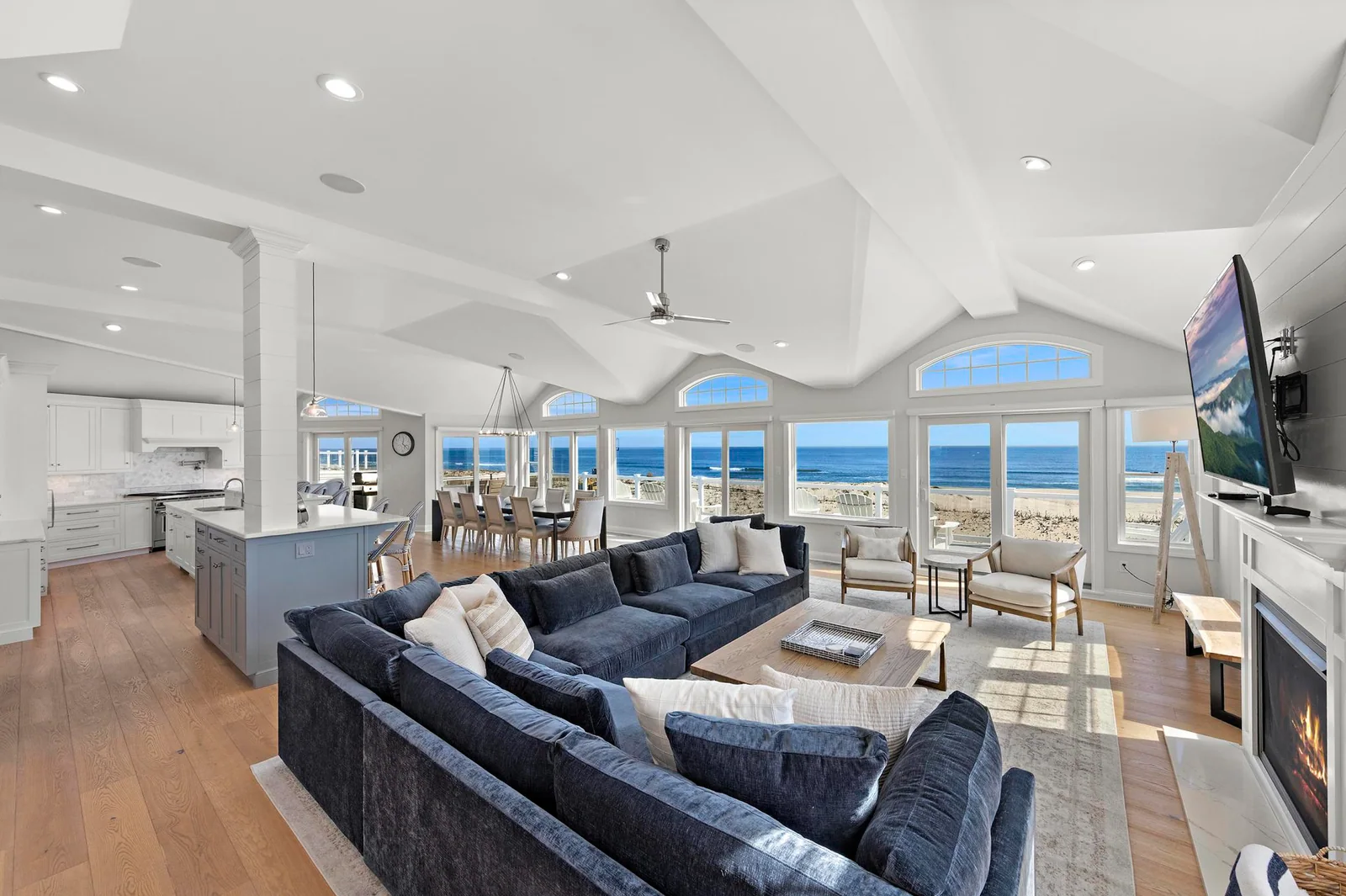 123 East Colorado Avenue oceanfront home